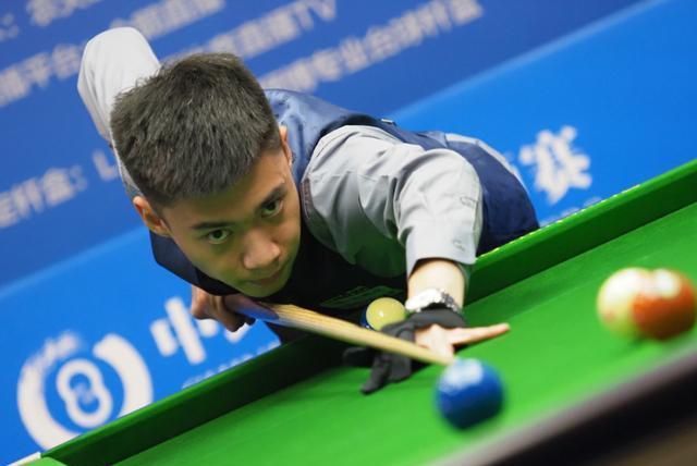 队期间受伤 队期间受伤