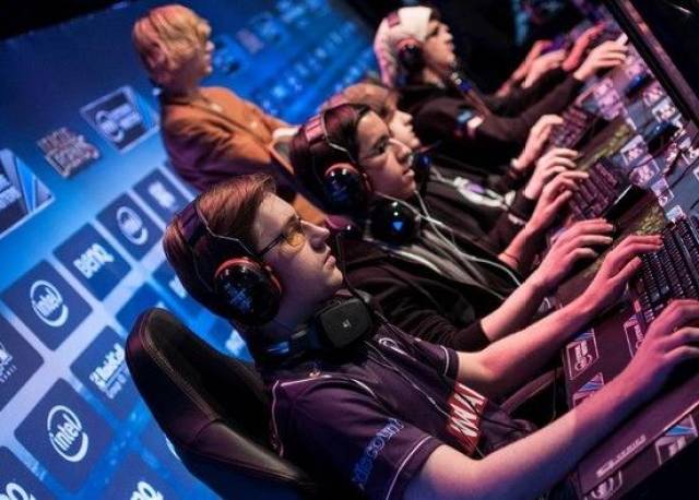 队在中超积 队在中超积