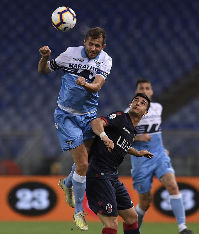 共同点是 共同点是